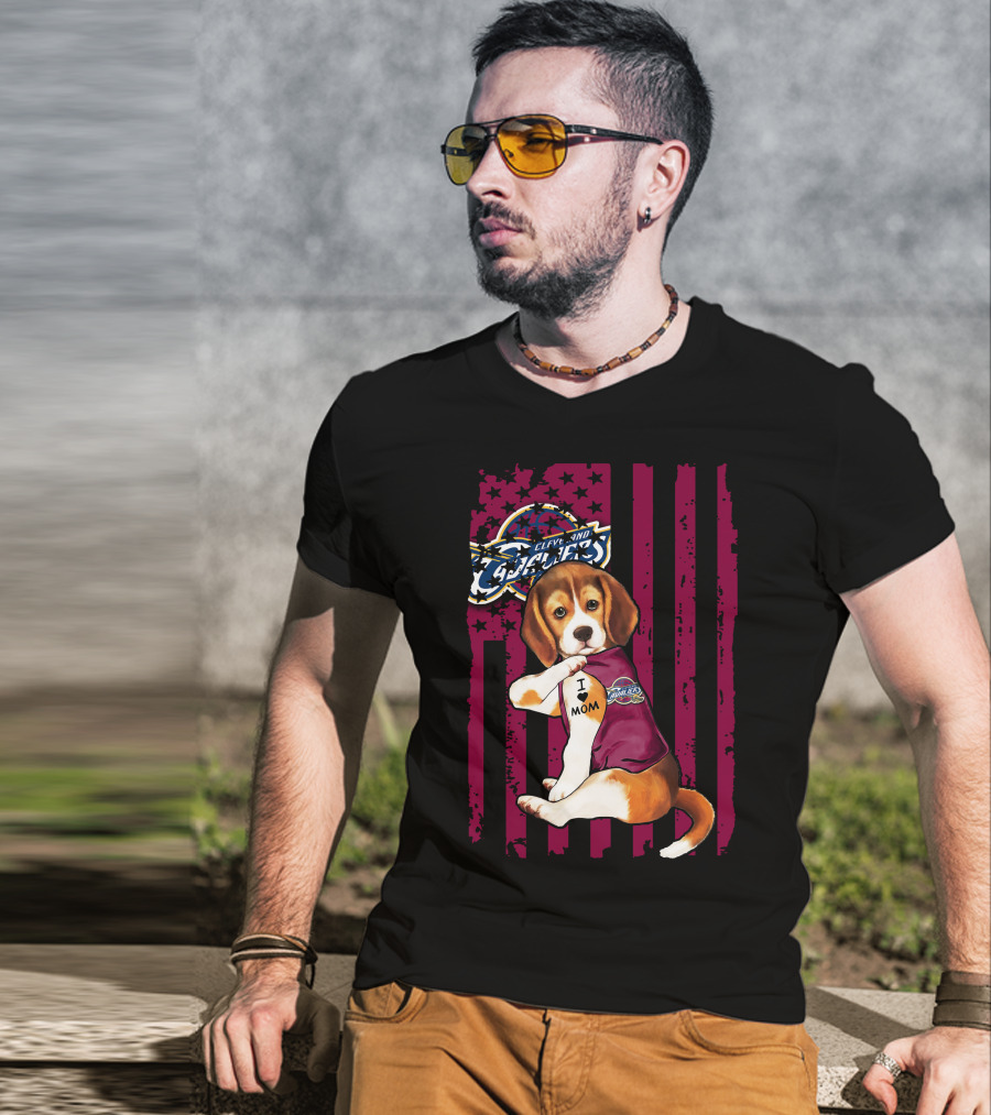 Beagle I Love Mom Cleveland Cavaliers Vintage Flag T-Shirt