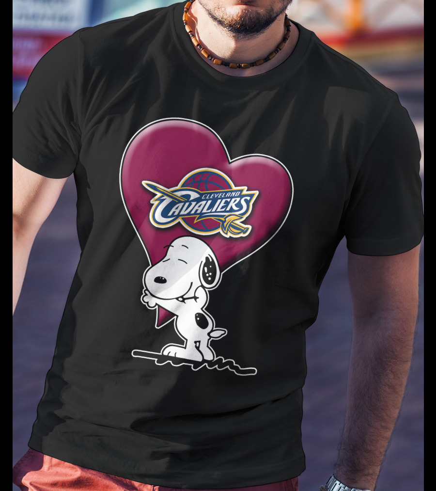 Snp V1 Cleveland Cavaliers Heart Basketball Snoopy Hugging T-Shirt