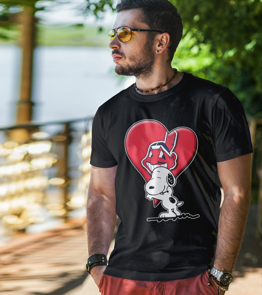 Snoopy Hugging Cleveland Indians Logo Heart T-Shirt