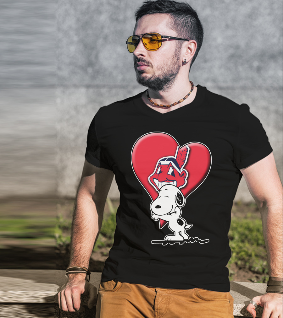 Snoopy Hugging Cleveland Indians Logo Heart T-Shirt