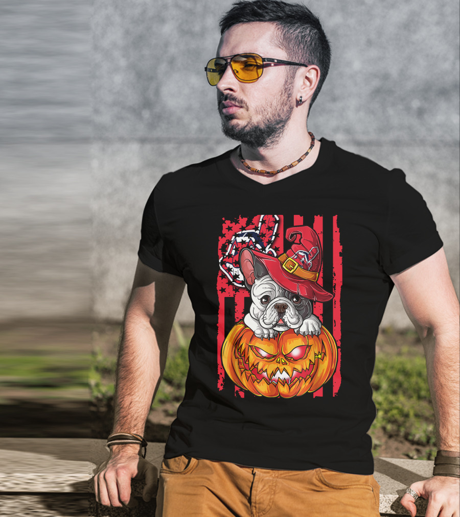 Hlw Bulldog Cleveland Indians Halloween Pumpkin Wizard Hat T-Shirt