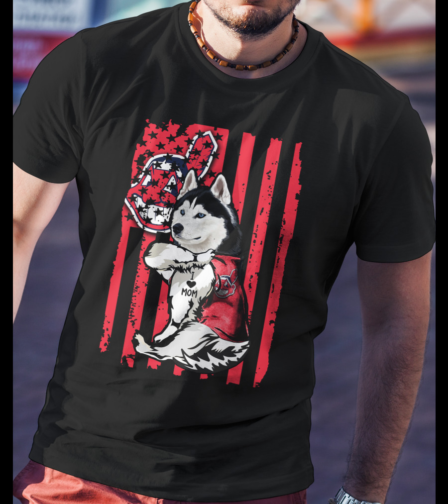 Siberian Husky Cleveland Indians American Flag Baseball Fanatic Mom T-Shirt
