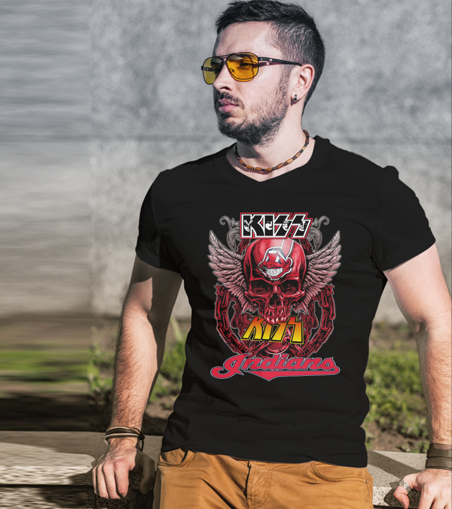 Kiss Indians Winged Skull Chain T-Shirt