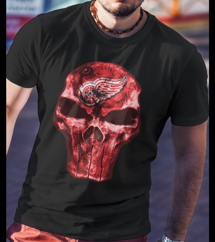 Skull Detroit Red Wings Grunge Style Emblem T-Shirt