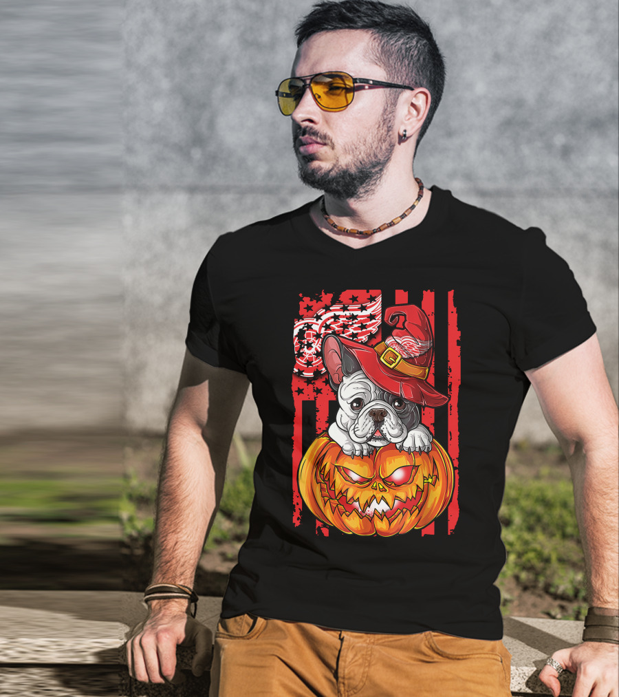 Hlw Bulldog Detroit Red Wings Witch Hat Pumpkin Halloween T-Shirt