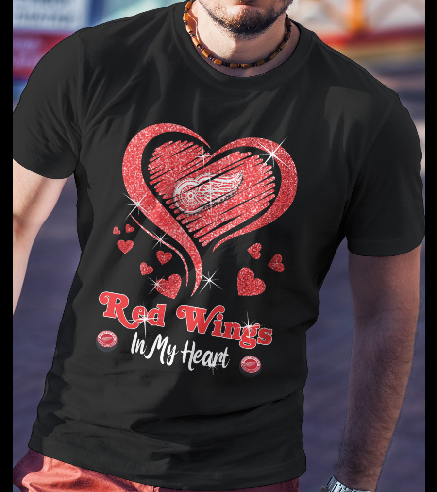 Red Wings In My Heart Detroit Love T-Shirt