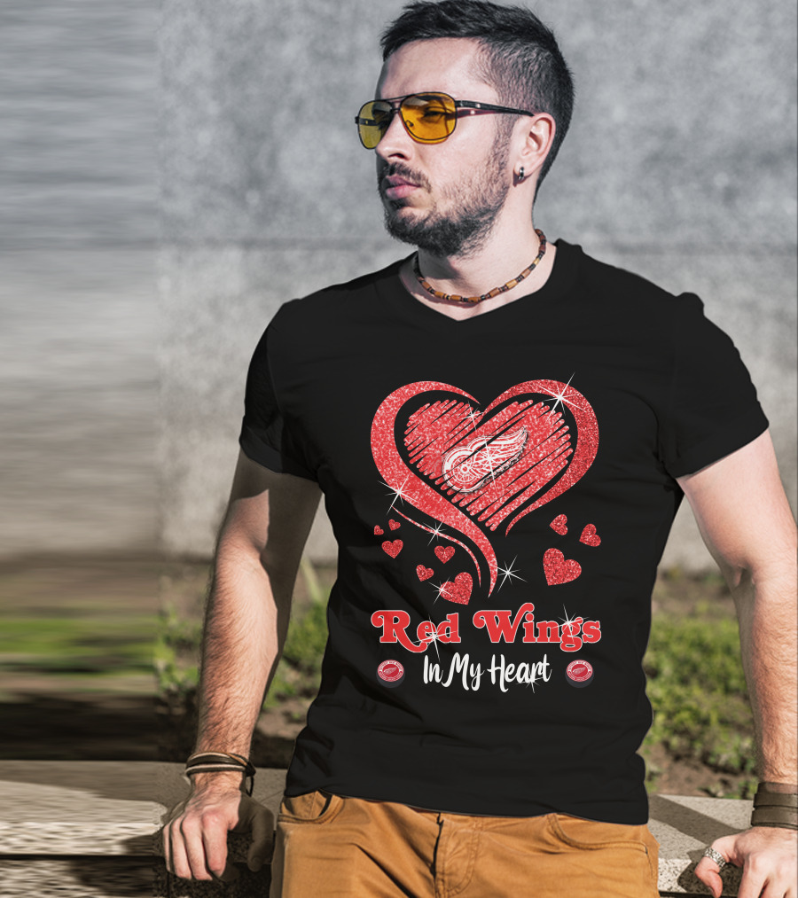 Red Wings In My Heart Detroit Love T-Shirt