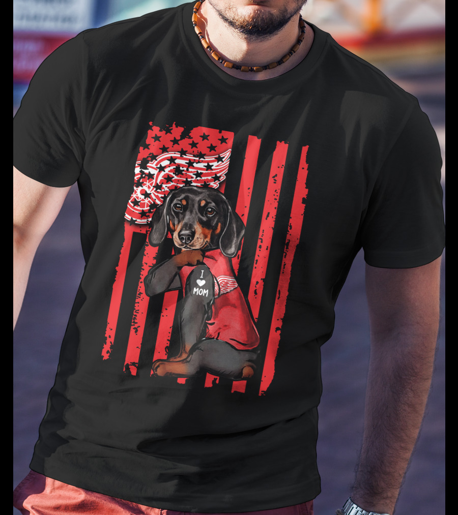 Dachshund I Love Mom Detroit Red Wings T-Shirt