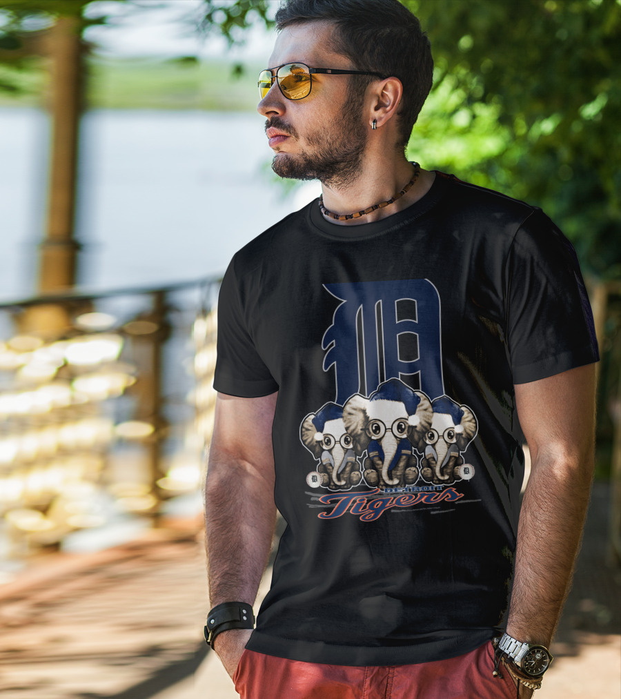 Detroit Tigers Elephants Christmas T-Shirt