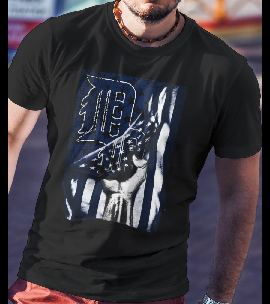 Detroit Tigers American Flag T-Shirt