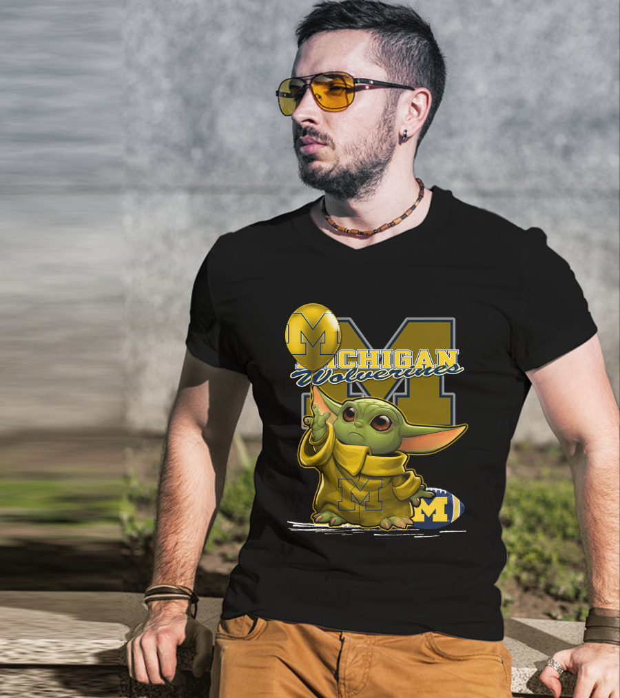 Yoda Michigan Wolverines Football Balloon T-Shirt