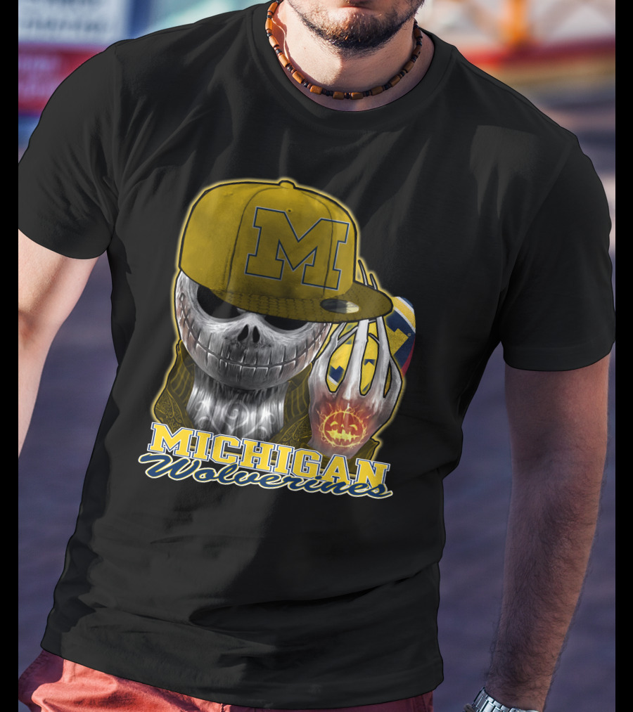 Jackskull Michigan Wolverines Halloween Skull With Wolverine Colors And Cap T-Shirt