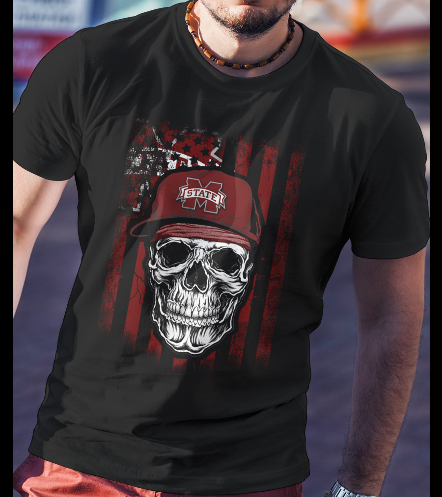 Mississippi State Bulldogs Skull With Cap T-Shirt