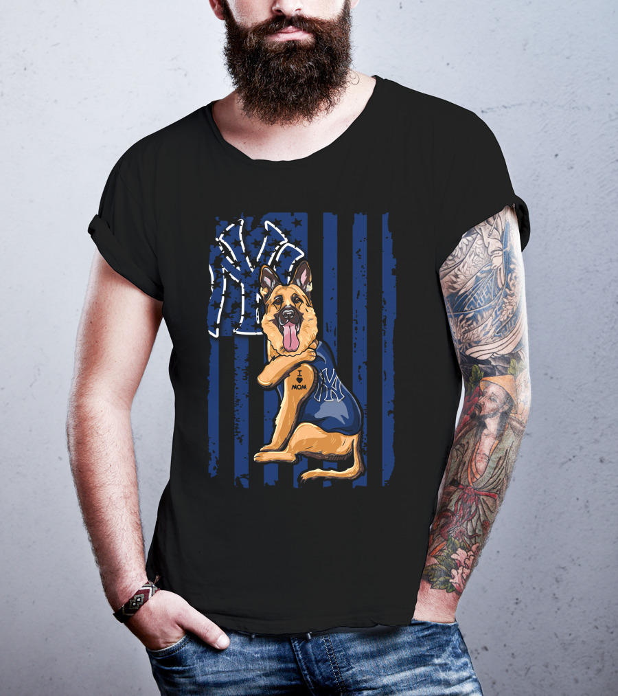 German Shepherd New York Yankees I Love Mom T-Shirt