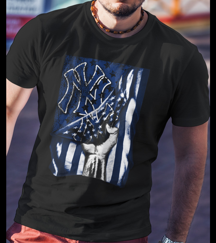 New York Yankees NY American Flag Star Motif T-Shirt
