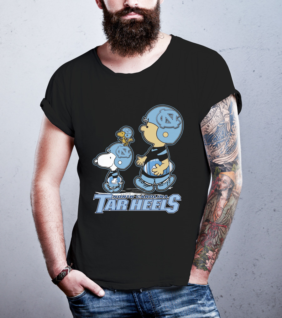 North Carolina Tar Heels Snoopy And Woodstock Football Team Fans T-Shirt