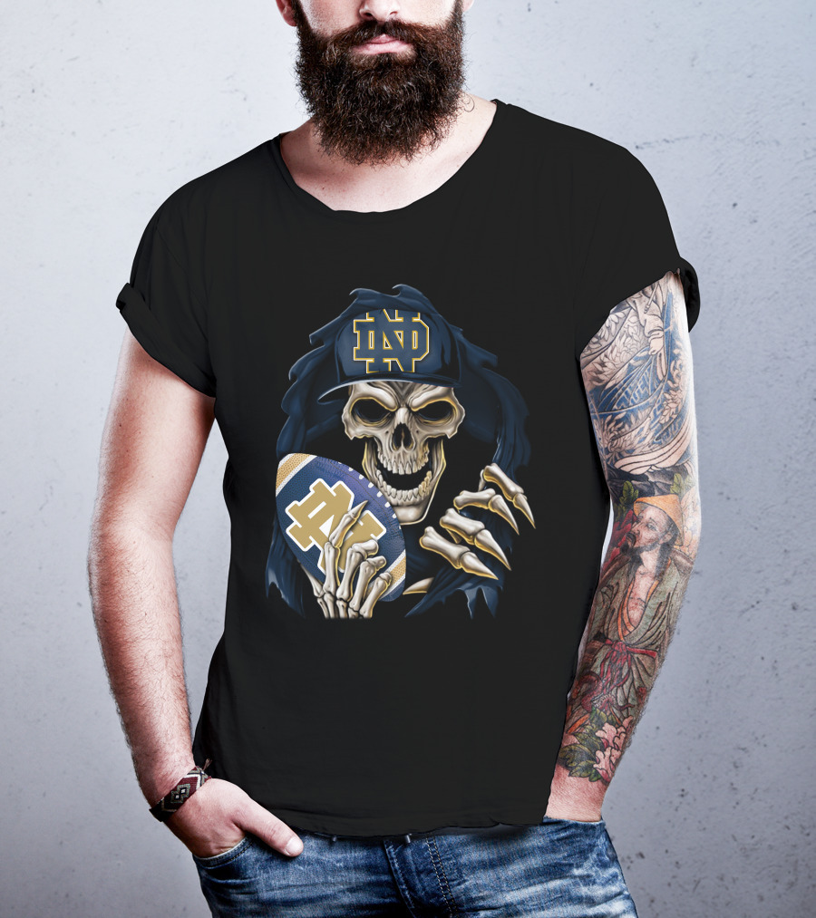 Notre Dame Fighting Irish Skull With Football Helmet T-Shirt