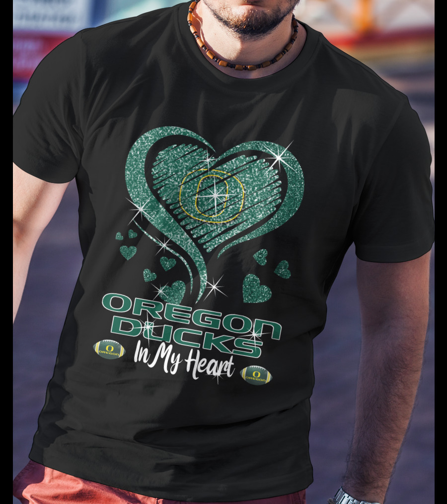 Oregon Ducks In My Heart Sparkling Green Hearts And Footballs T-Shirt
