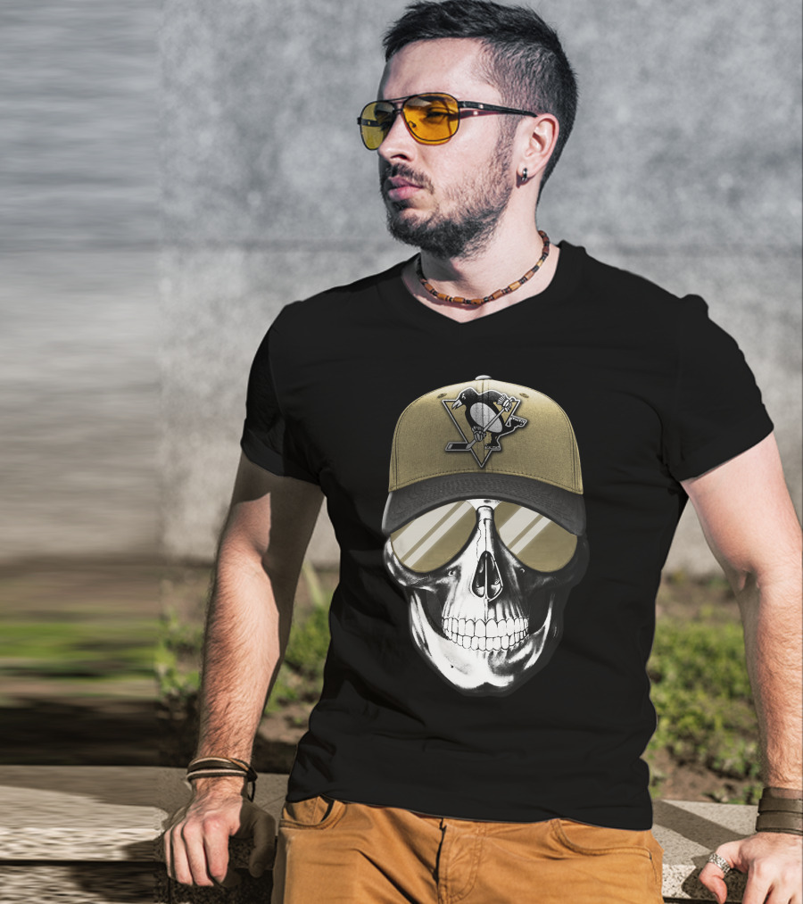 Pittsburgh Penguins Skull Hat Hockey Fan T-Shirt