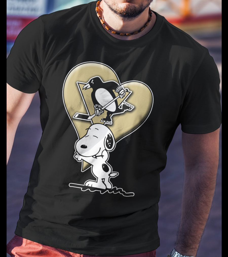 Snoopy Heart Hockey Pittsburgh Penguins Snp T-Shirt