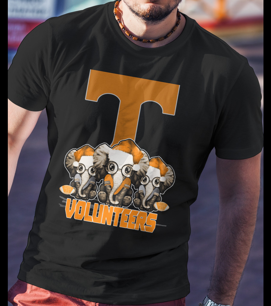 Three Elephants With Santa Hats Tennessee Volunteers T-Shirt