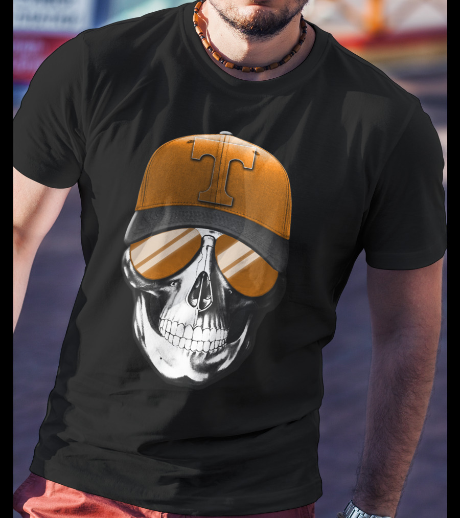 Tennessee Volunteers Skull With Orange Hat And Sunglasses T-Shirt