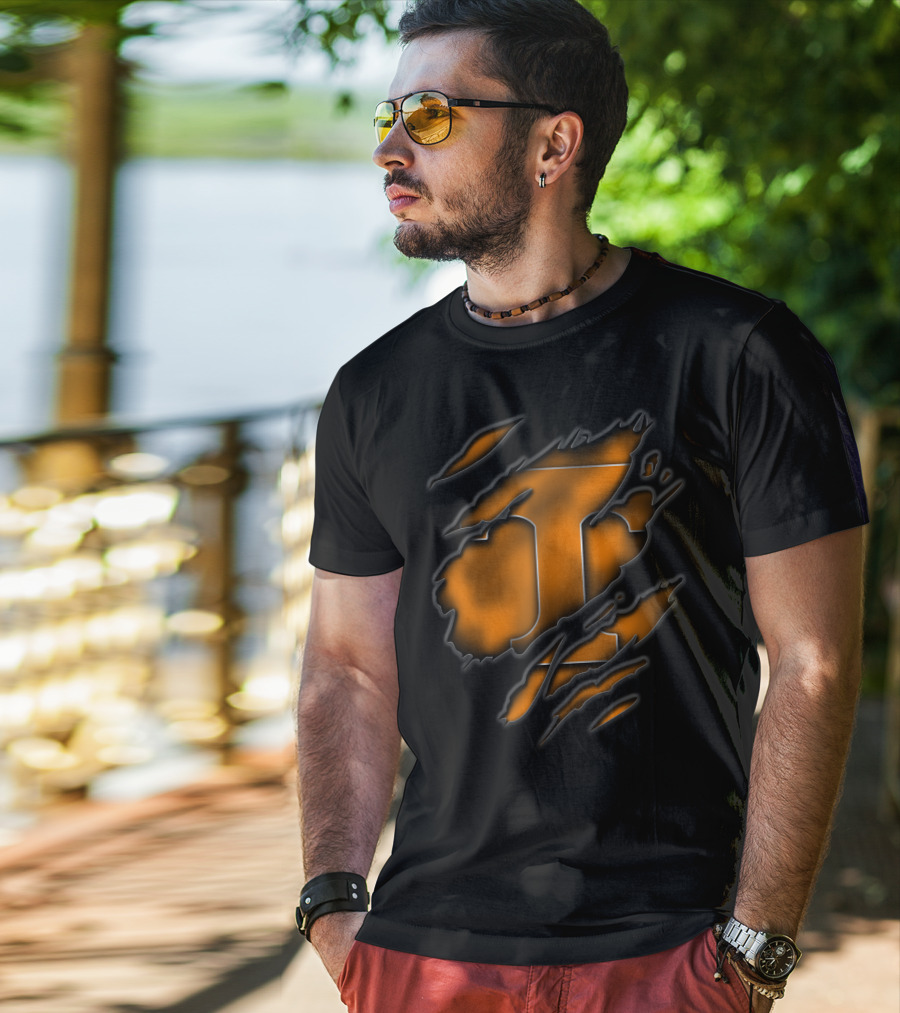 Torn Tennessee Volunteers Logo Claw Marks T-Shirt