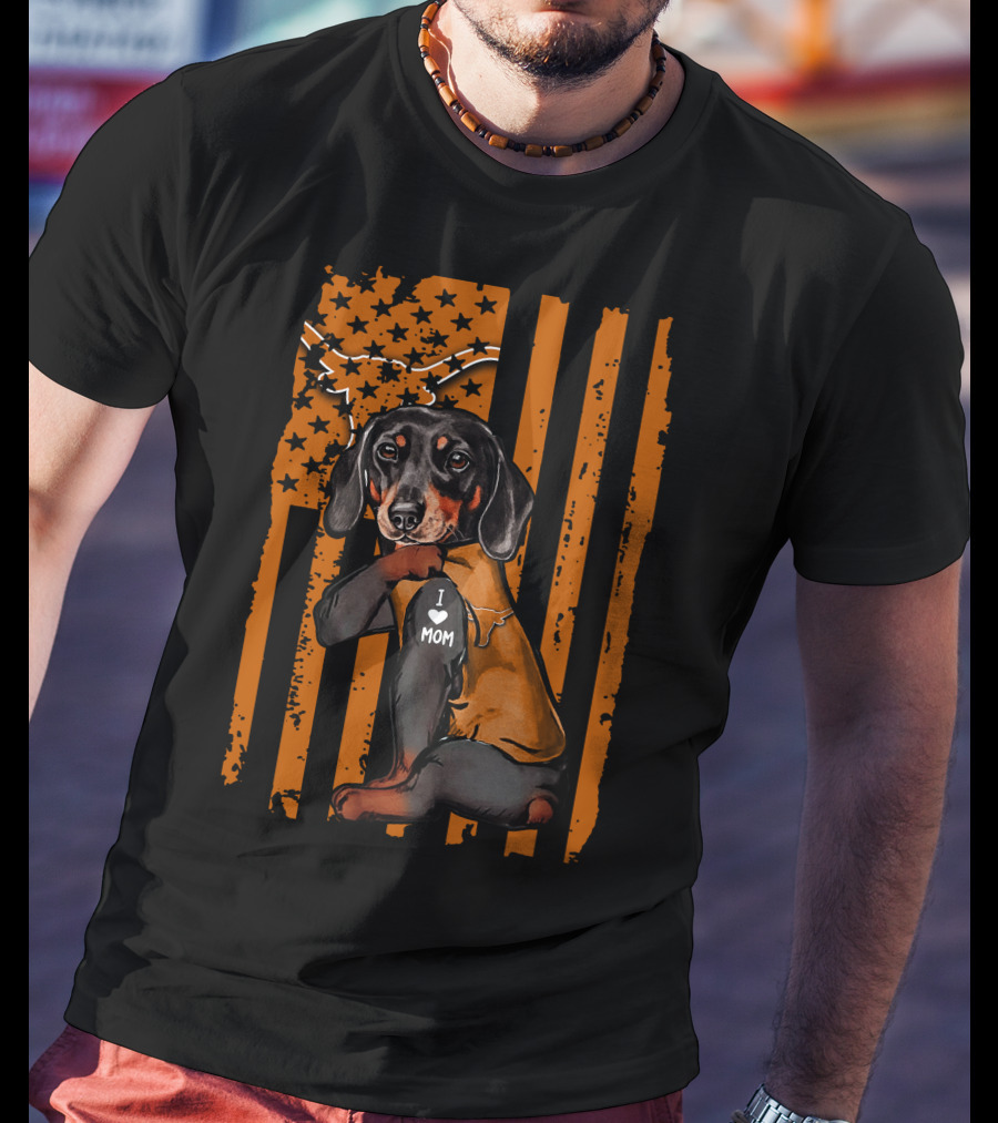 Dachshund I Love Mom Texas Longhorns American Flag Stars Stripes T-Shirt