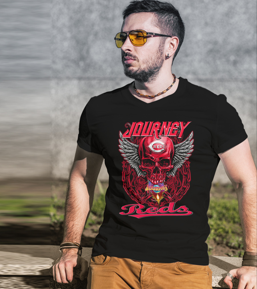 Journey Reds Skull With Wings And Chains T-Shirt