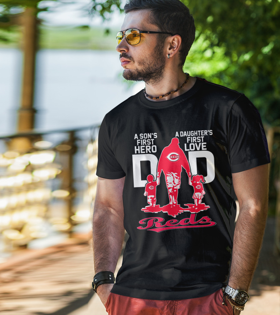 A Son's First Hero A Daughter's First Love Dad Reds T-Shirt