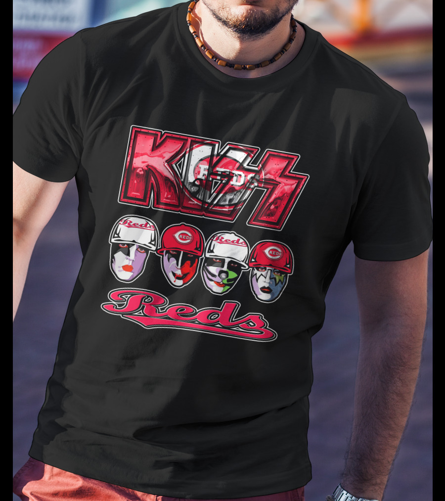 Kiss Reds Cincinnati Faces With Baseball Caps T-Shirt