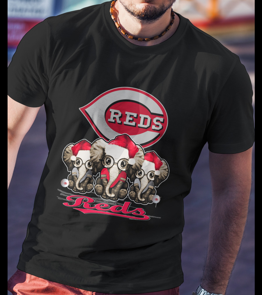 Cincinnati Reds Christmas Elephants In Santa Hats T-Shirt