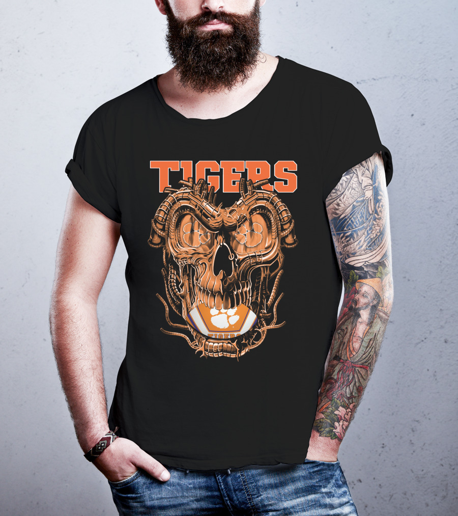 Clemson Tigers Mechanical Dragonskull With Football Elements T-Shirt