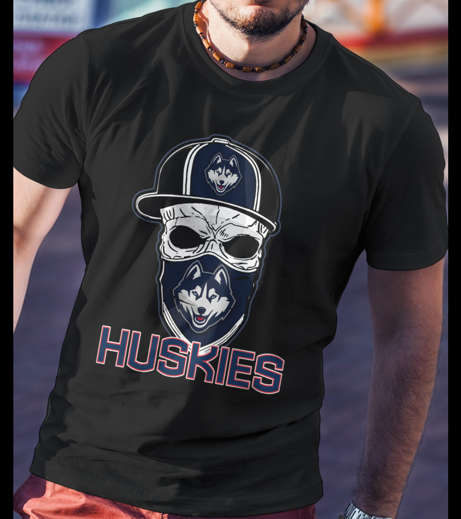 Huskies Skull Hat Connecticut Huskies T-Shirt