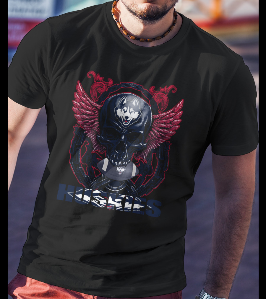 Huskies Skullfb Connecticut Winged Skull With Husky T-Shirt