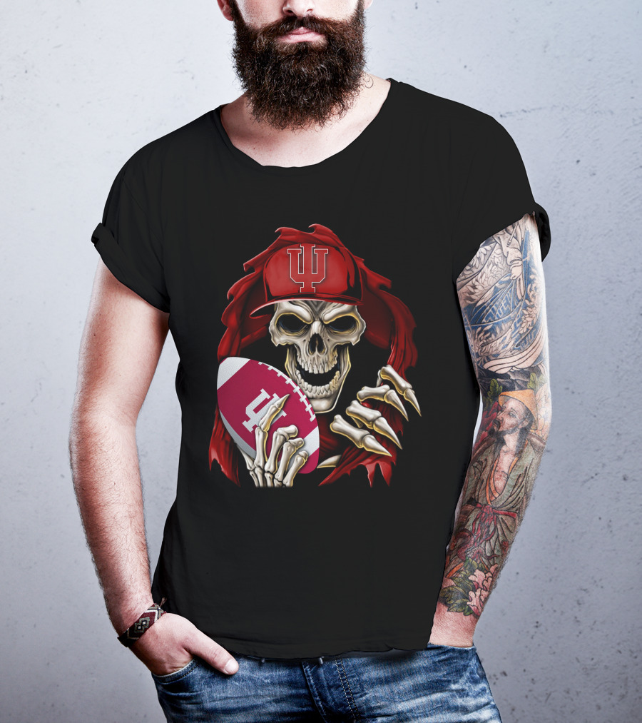Indiana Hoosiers Skull Holding Football T-Shirt