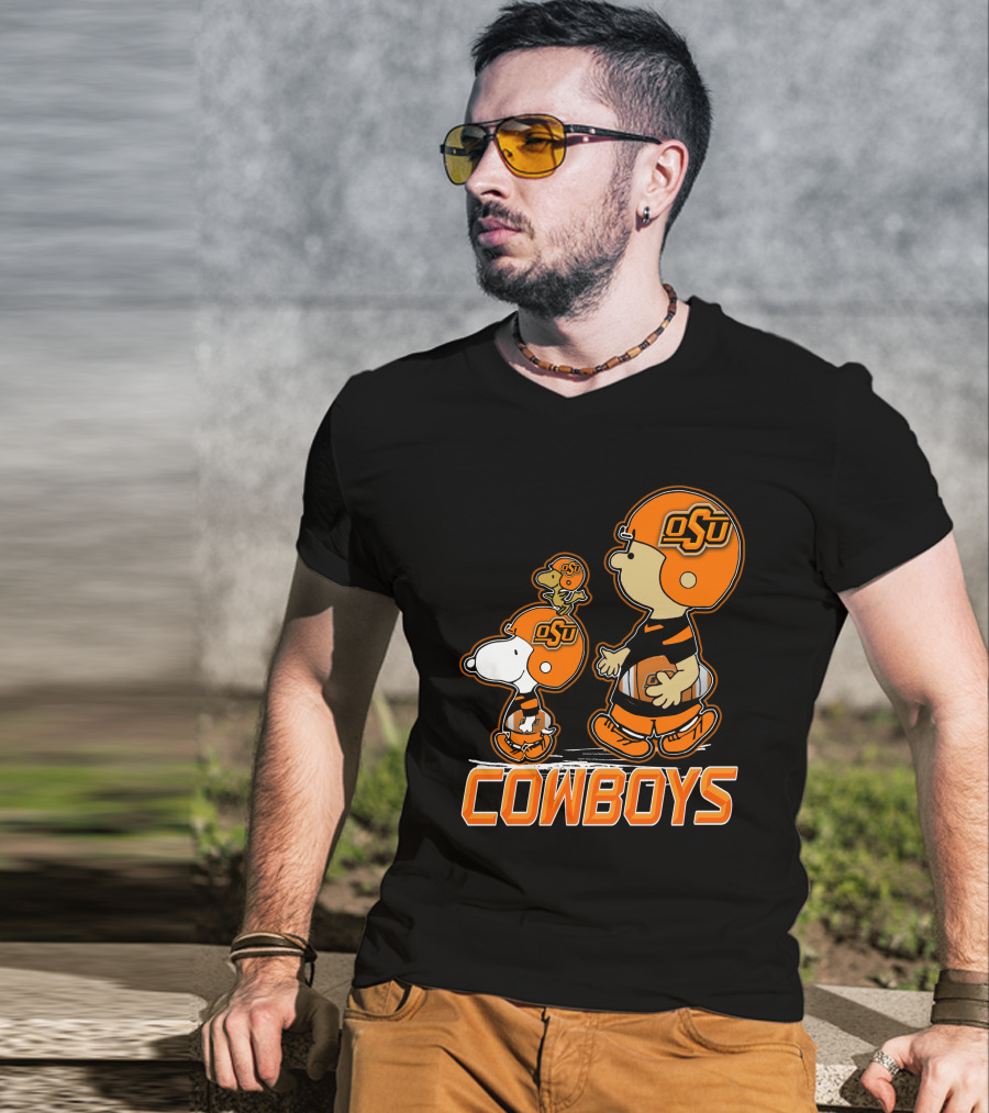 Snpfootball Oklahoma State Osu Cowboys Peanuts Characters Football Helmets T-Shirt