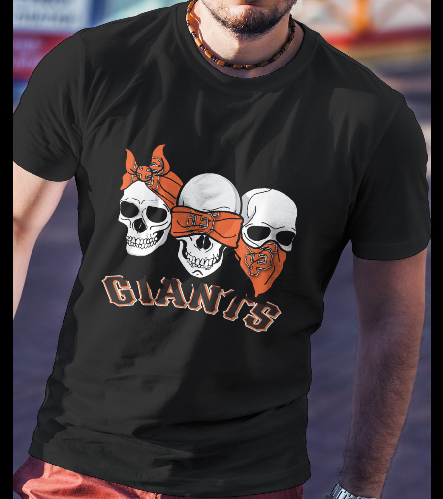 3 Skull Giants Bandana San Francisco T-Shirt