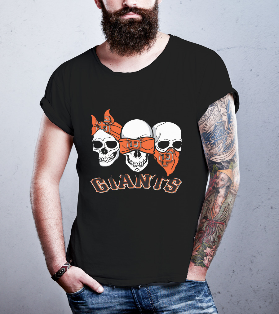 3 Skull Giants Bandana San Francisco T-Shirt