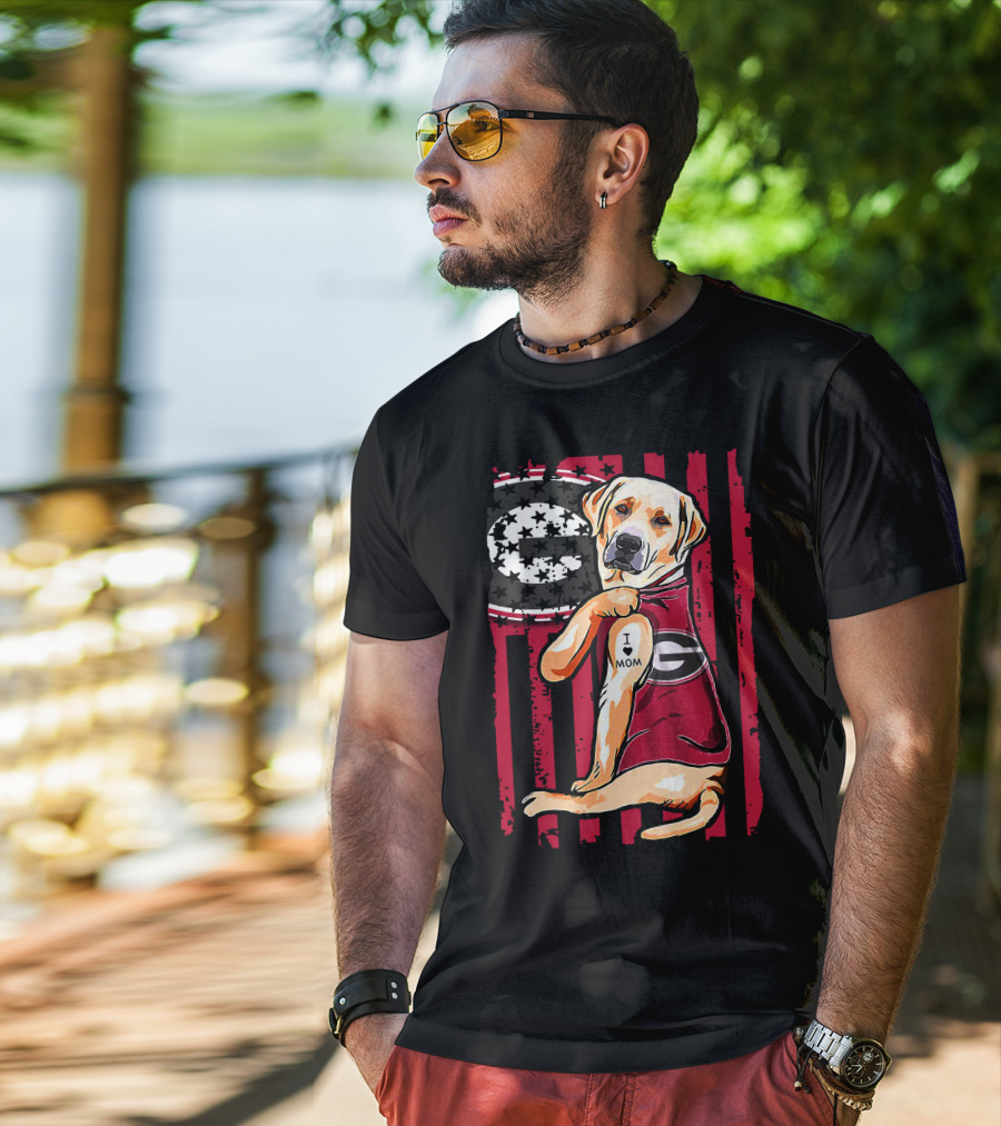 Labrador Retriever Wearing Georgia Bulldogs Vest With I Love Mom Patch T-Shirt
