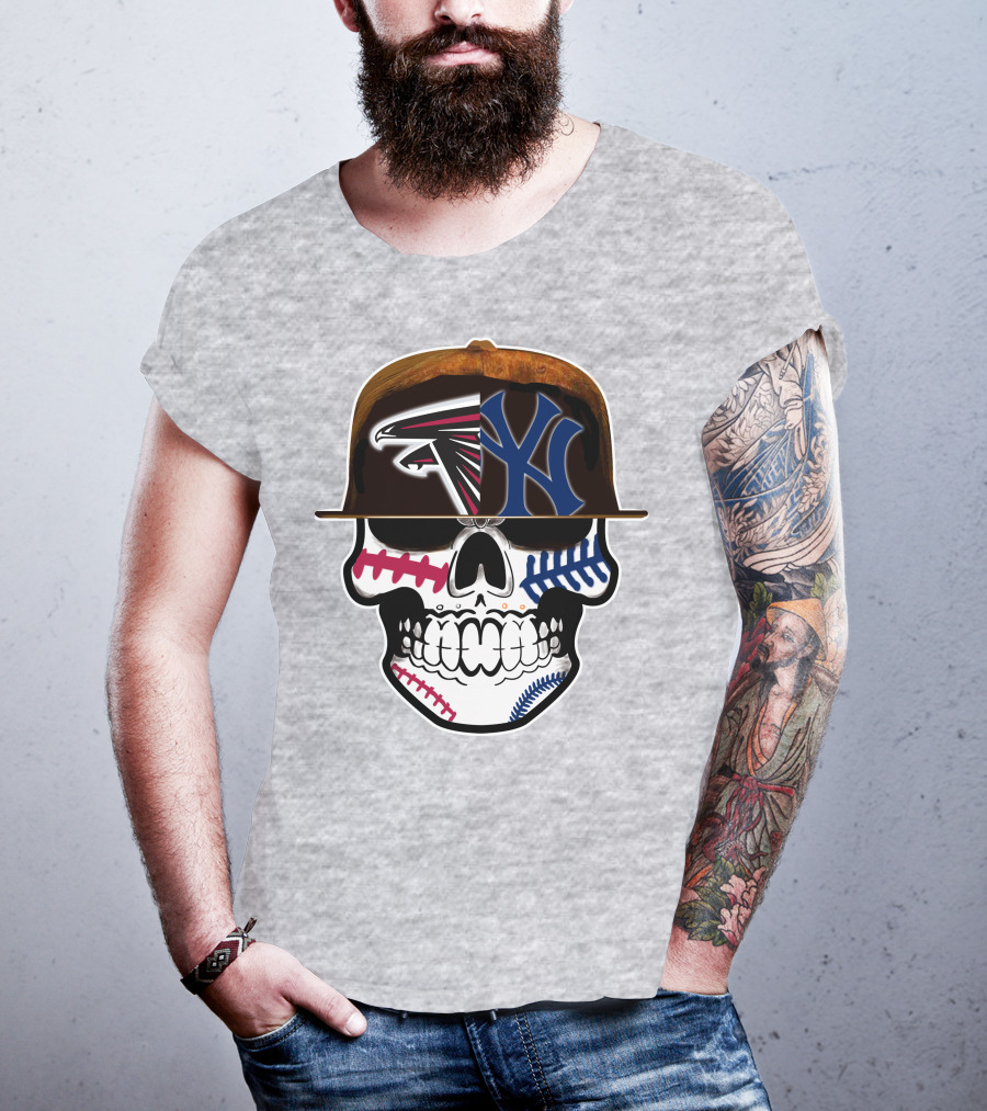 Atlanta Falcons New York Yankees Skull Baseball Football Fusion T-Shirt