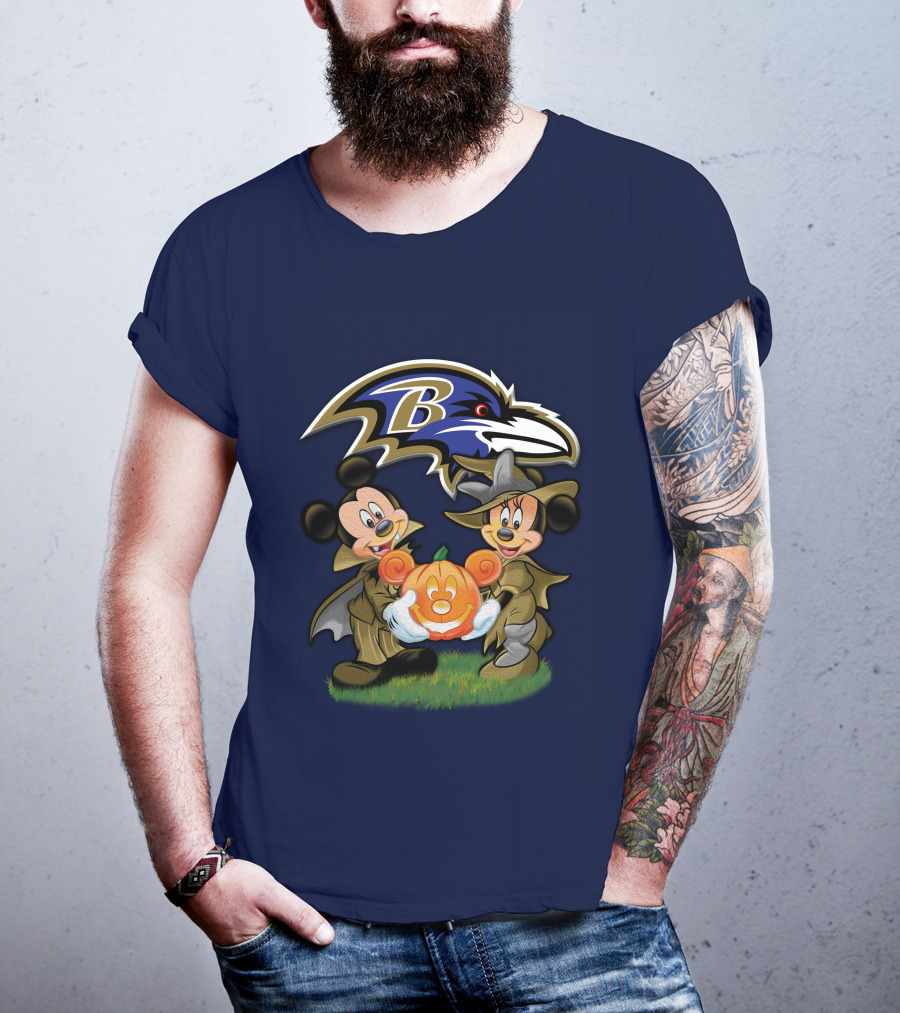 Baltimore Ravens Mickey And Minnie Halloween Pumpkin Ravens T-Shirt