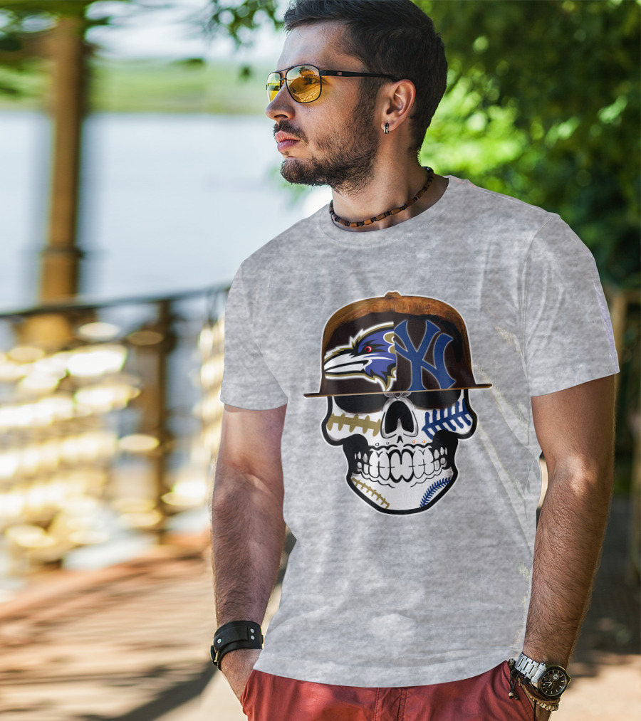 Baltimore Ravens New York Yankees Skull Hat T-Shirt