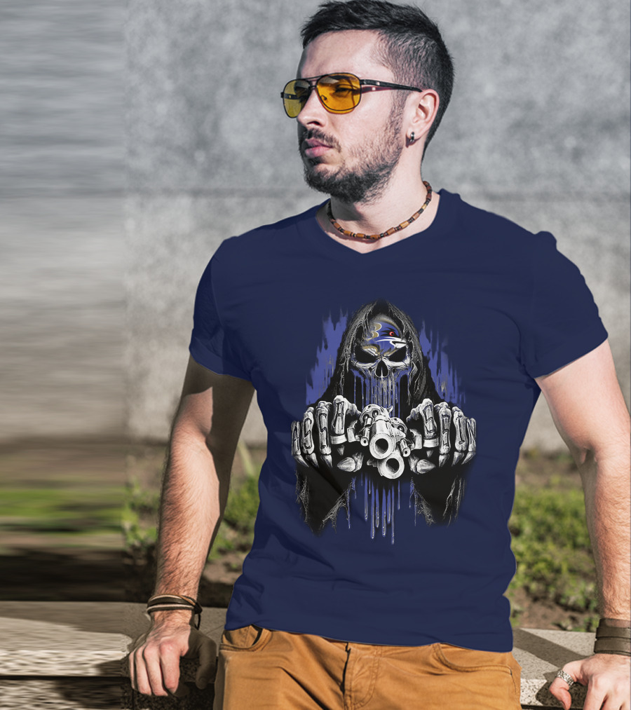 Baltimore Ravens Skull Reaper Gun Fists T-Shirt