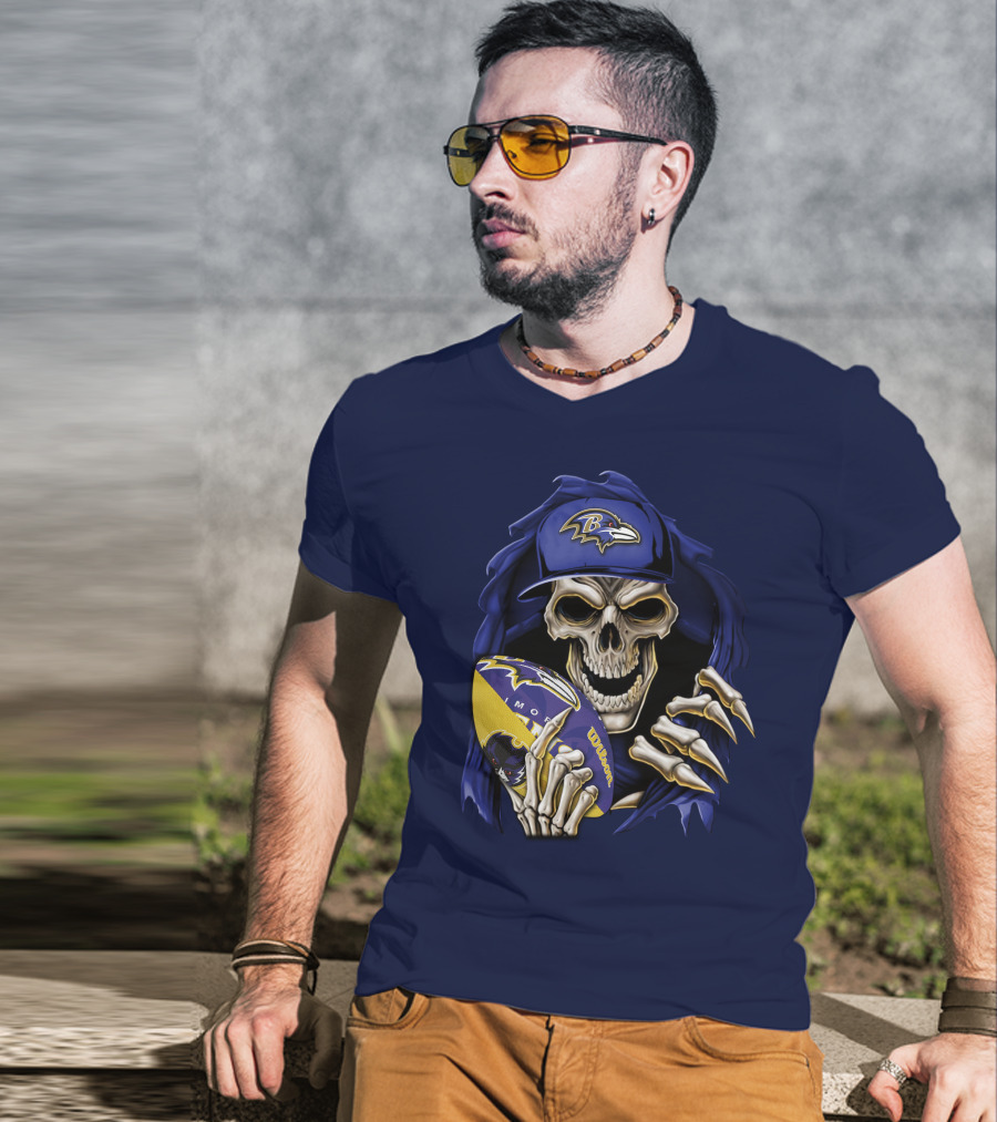 Skullbong Baltimore Ravens Skeleton With Football And Cap T-Shirt