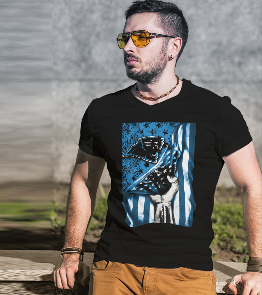 Flag V1 Carolina Panthers Stars And Stripes Fist T-Shirt