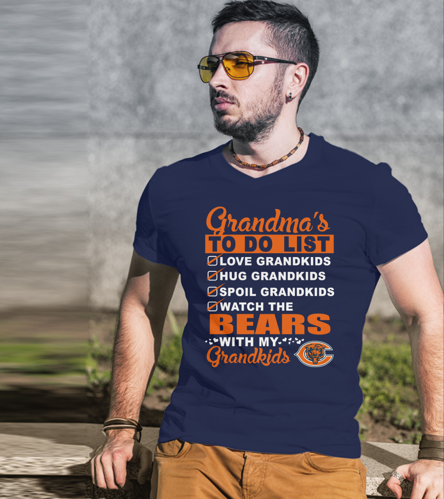 Grandma's To Do List Love Hug Spoil Watch The Bears With My Grandkids Chicago Bears T-Shirt