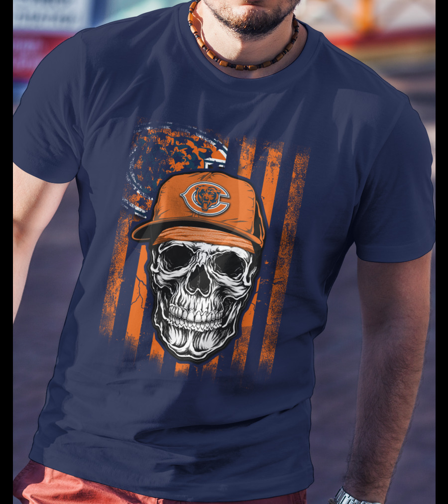 Skull V1 Chicago Bears Fan Skull Wearing Team Cap With Logo And Flag T-Shirt