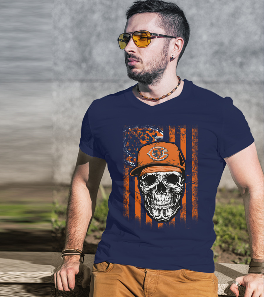 Skull V1 Chicago Bears Fan Skull Wearing Team Cap With Logo And Flag T-Shirt