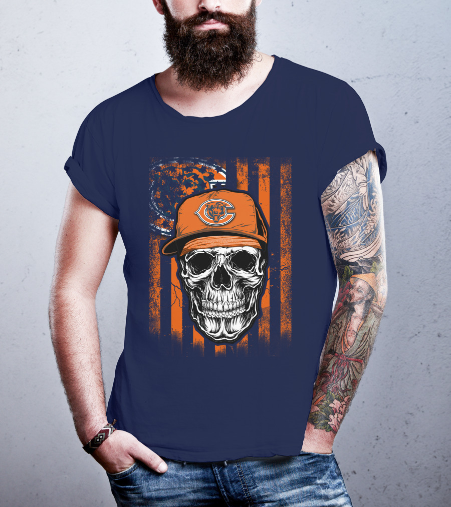 Skull V1 Chicago Bears Fan Skull Wearing Team Cap With Logo And Flag T-Shirt